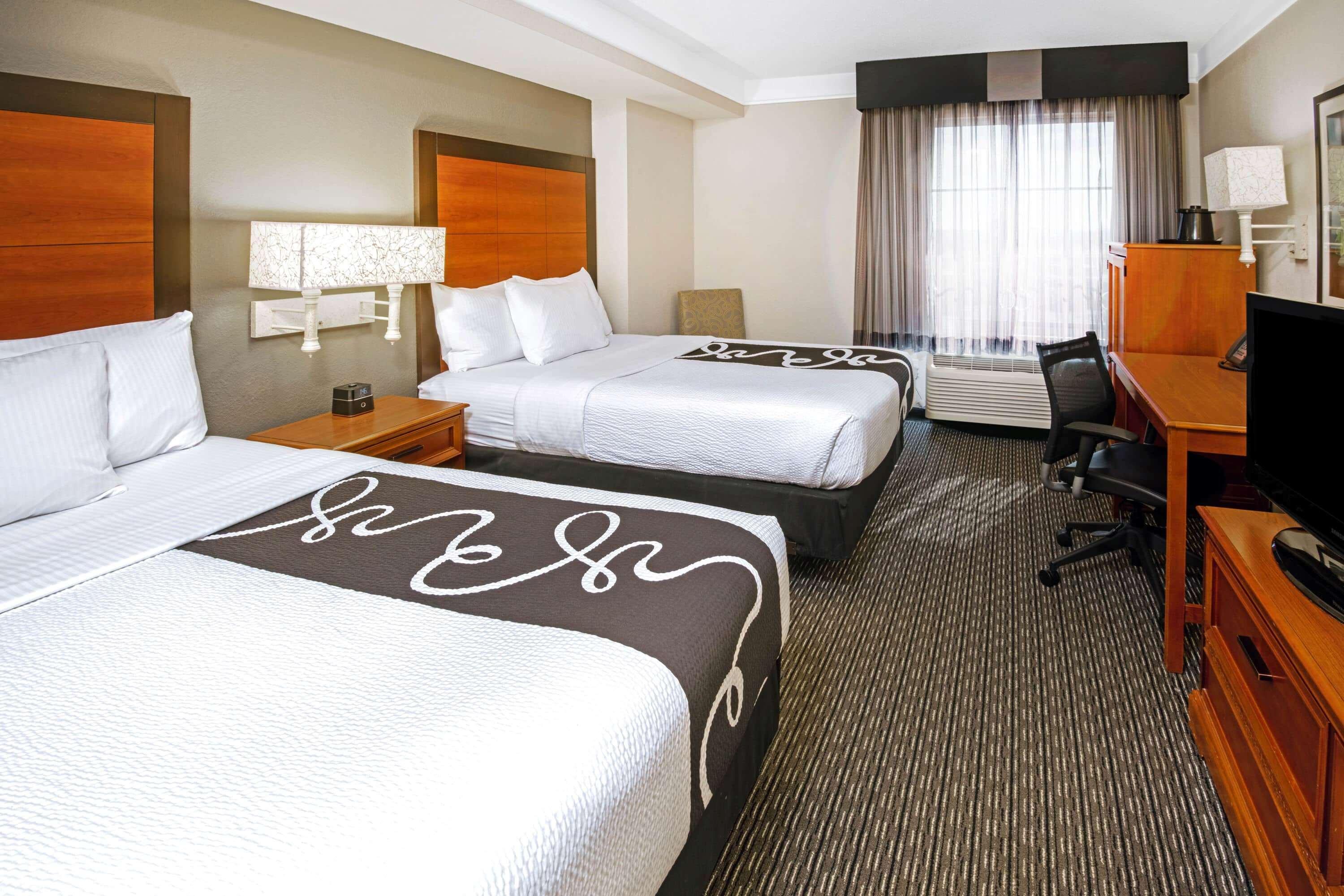 La Quinta By Wyndham San Antonio Airport Hotel Екстериор снимка